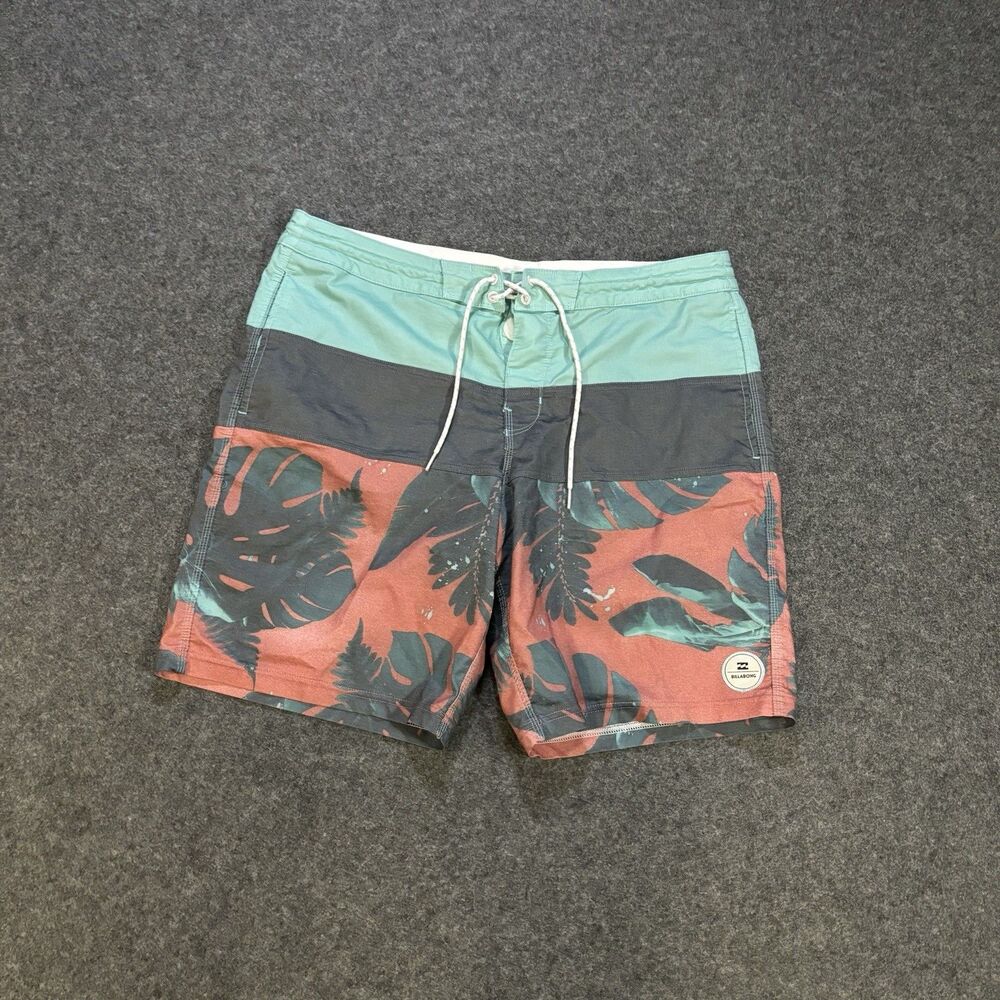 Billabong Board Shorts Mens Sz 36 Tropical Monstera Leaf Colorblock